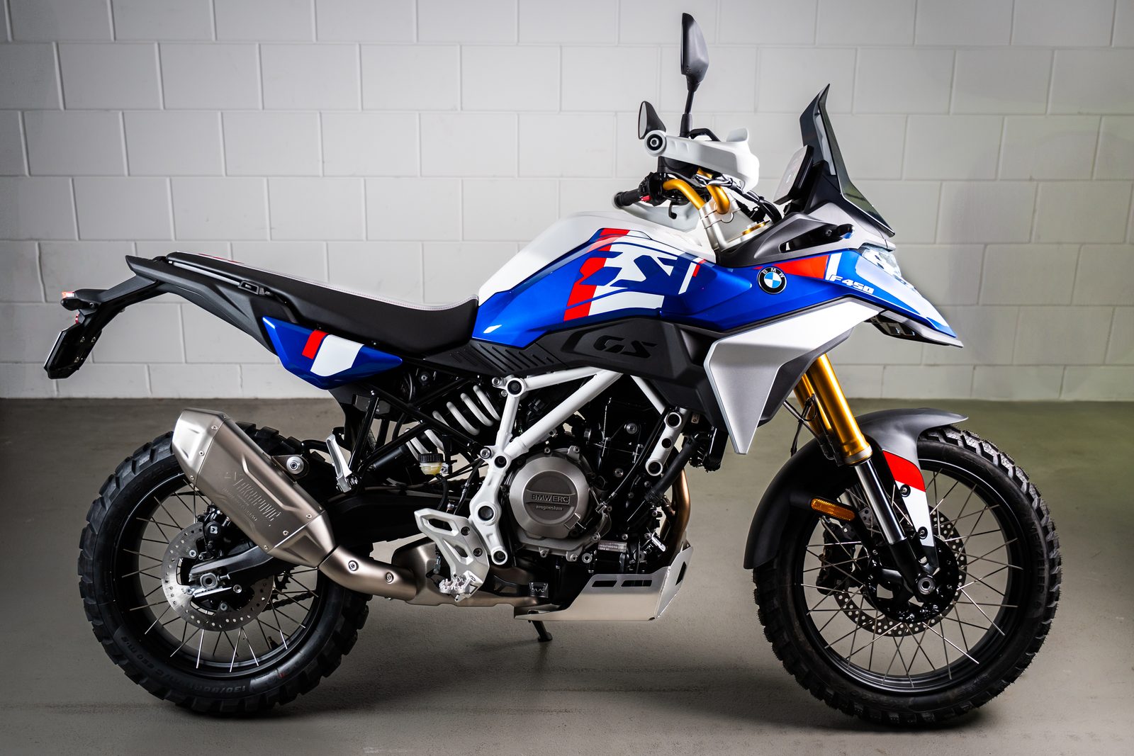 BMW F 450 GS: la GS leggera per patente A2 che rende l'avventura quotidiana
