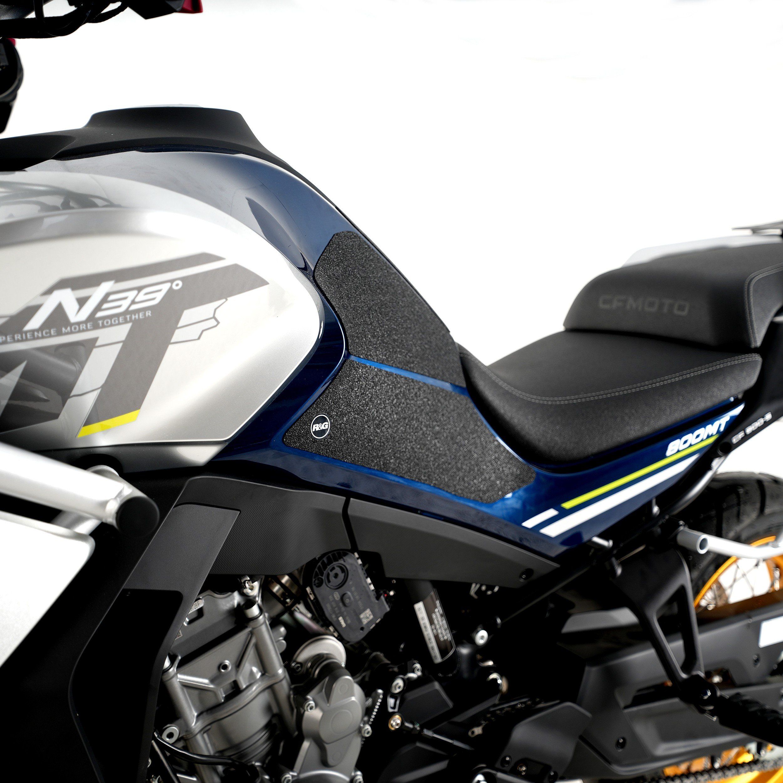 Adesivi Anti Scivolo Serbatoio 6PZ Cfmoto 800 Mt 22 Rg EZRG2802 Rg EZRG2802 - Endurrad