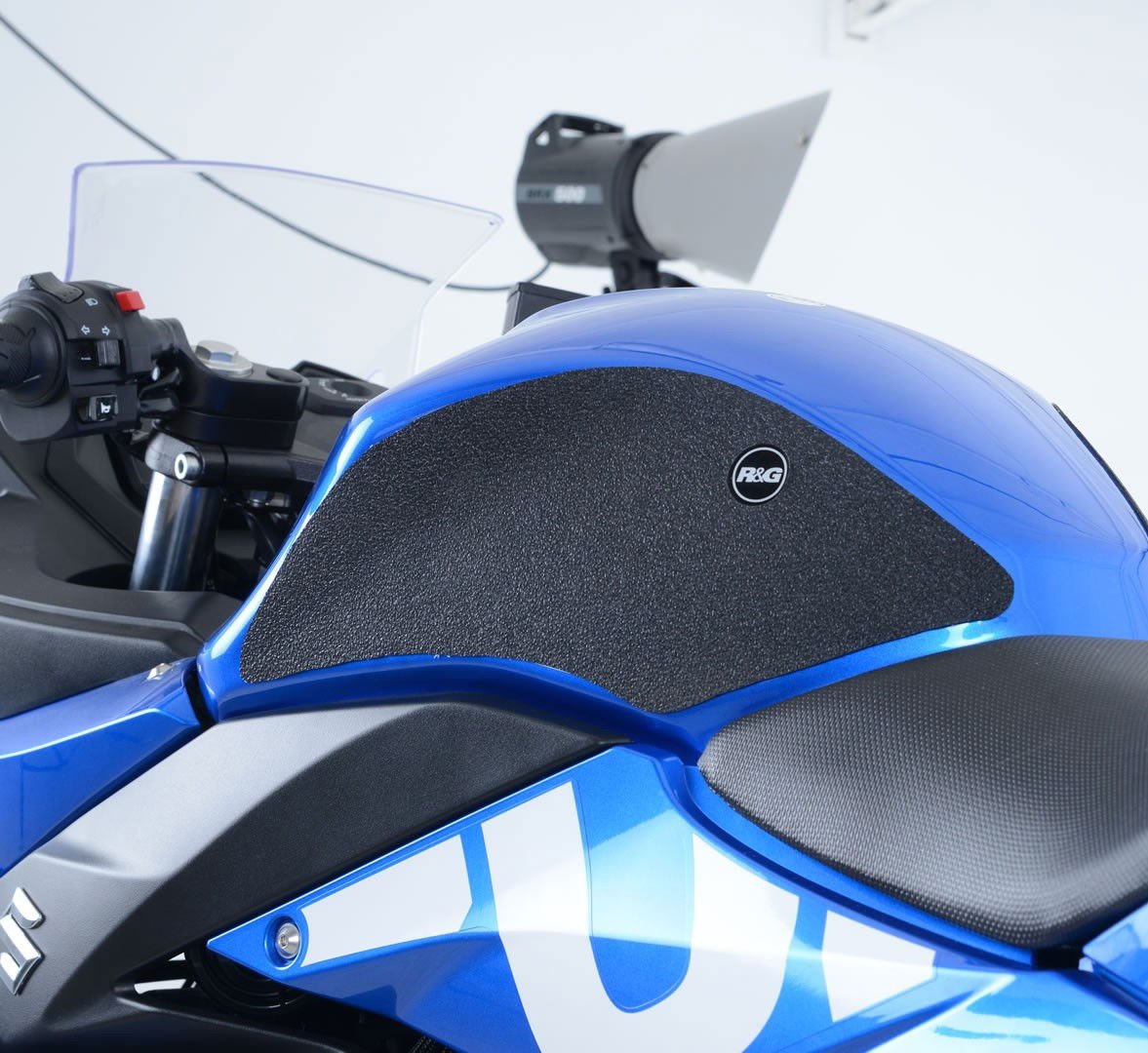 Adesivi antiscivolo serbatoio SUZUKI GSX 250 R '17 - ENDURRAD