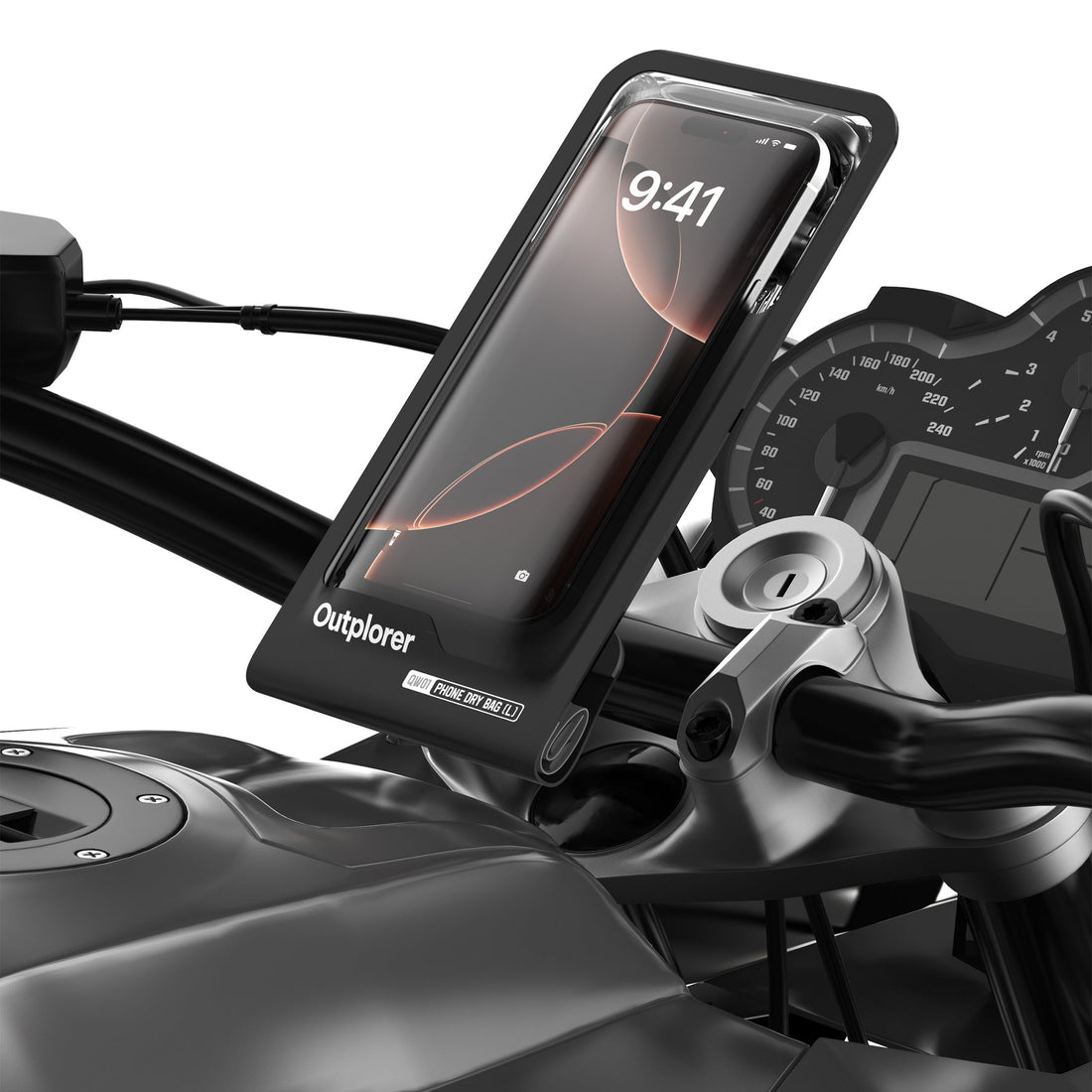 Custodia impermeabile Outplorer QW01 agganciata al supporto da manubrio di una moto