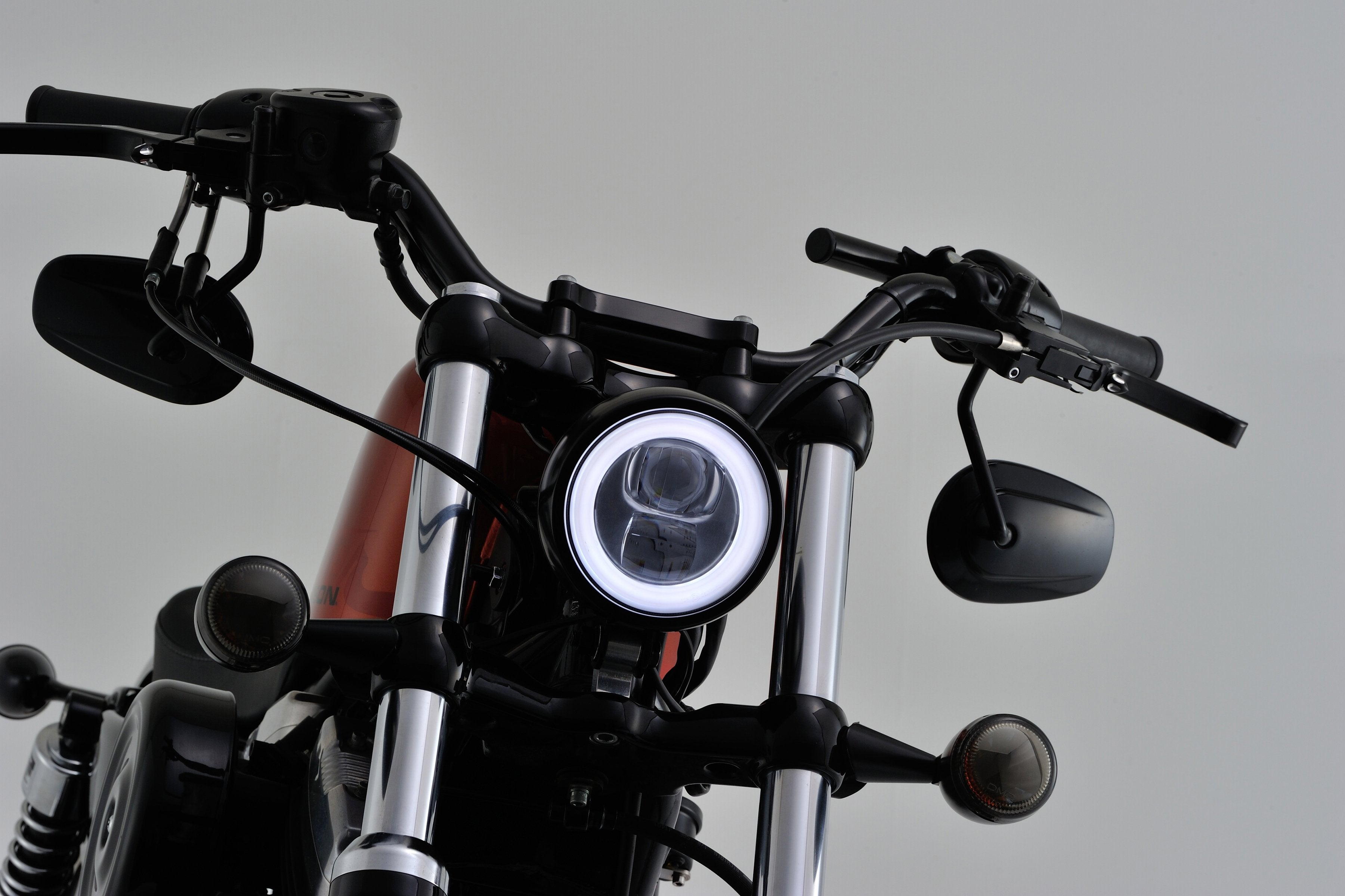 Fanale anteriore a LED "CAPSULE120" - montaggio inferiore, E-MARKED