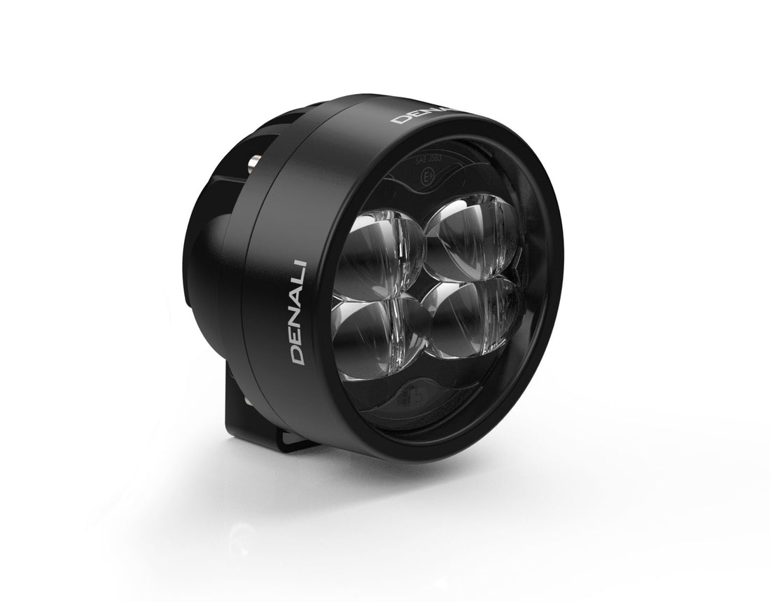 Fendinebbia LED DENALI D3 da 2.800 lumen omologato ECE R19, corpo da 90 mm