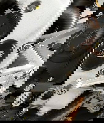 Inserto Prot Telaio Sx O Dx Aprilia V4 Tuono 1000 1100 11 15 Rsv 4R RSV4RR 15 RSV4RF Caponord 1200 5350 Rg FI0038BK - Endurrad