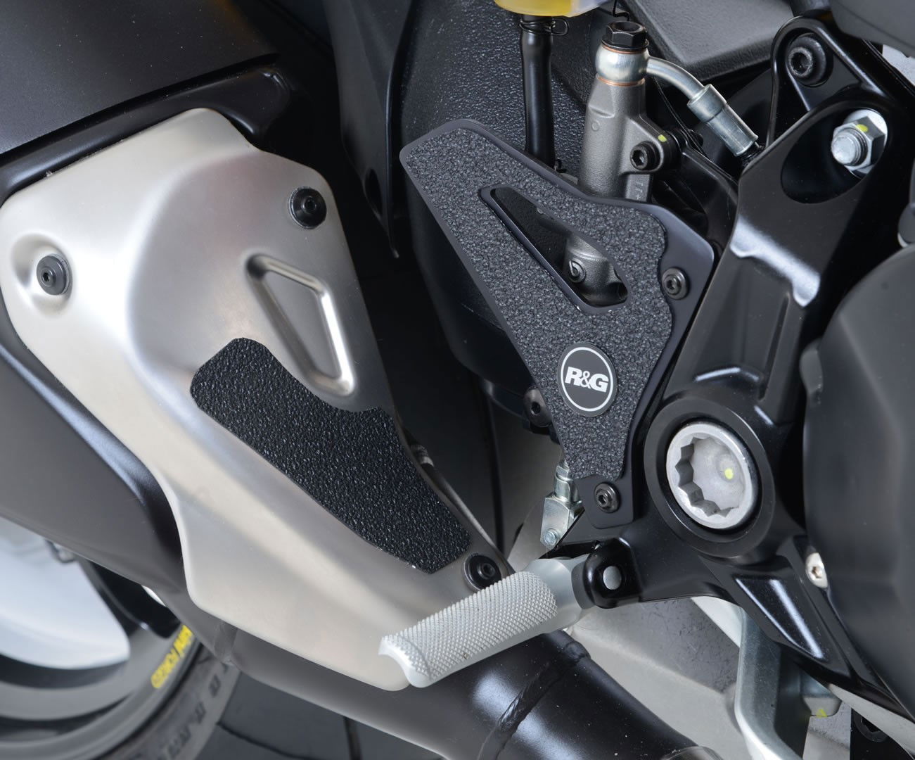 Kit 4PZ Adesivi Anti Scivolo Paratacco Ducati Monster 1200R Nero Anche Forcellone 15404 Rg EZBG207BL - Endurrad