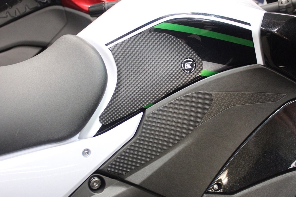 Kit adesivi antiscivolo paraserbatoio Kawasaki Versys 1000/SE 2019 - ENDURRAD