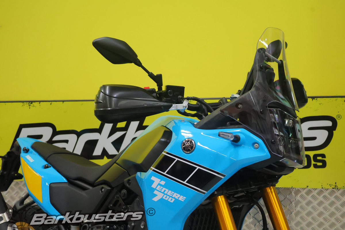 Kit Barkbusters BHG-131 montato su Yamaha Ténéré 700 2025 con plastiche STORM, vendute separatamente