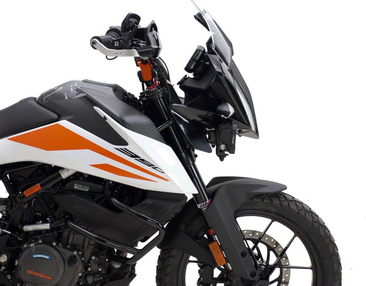 Supporto faretti DENALI montato sulla KTM 390 Adventure