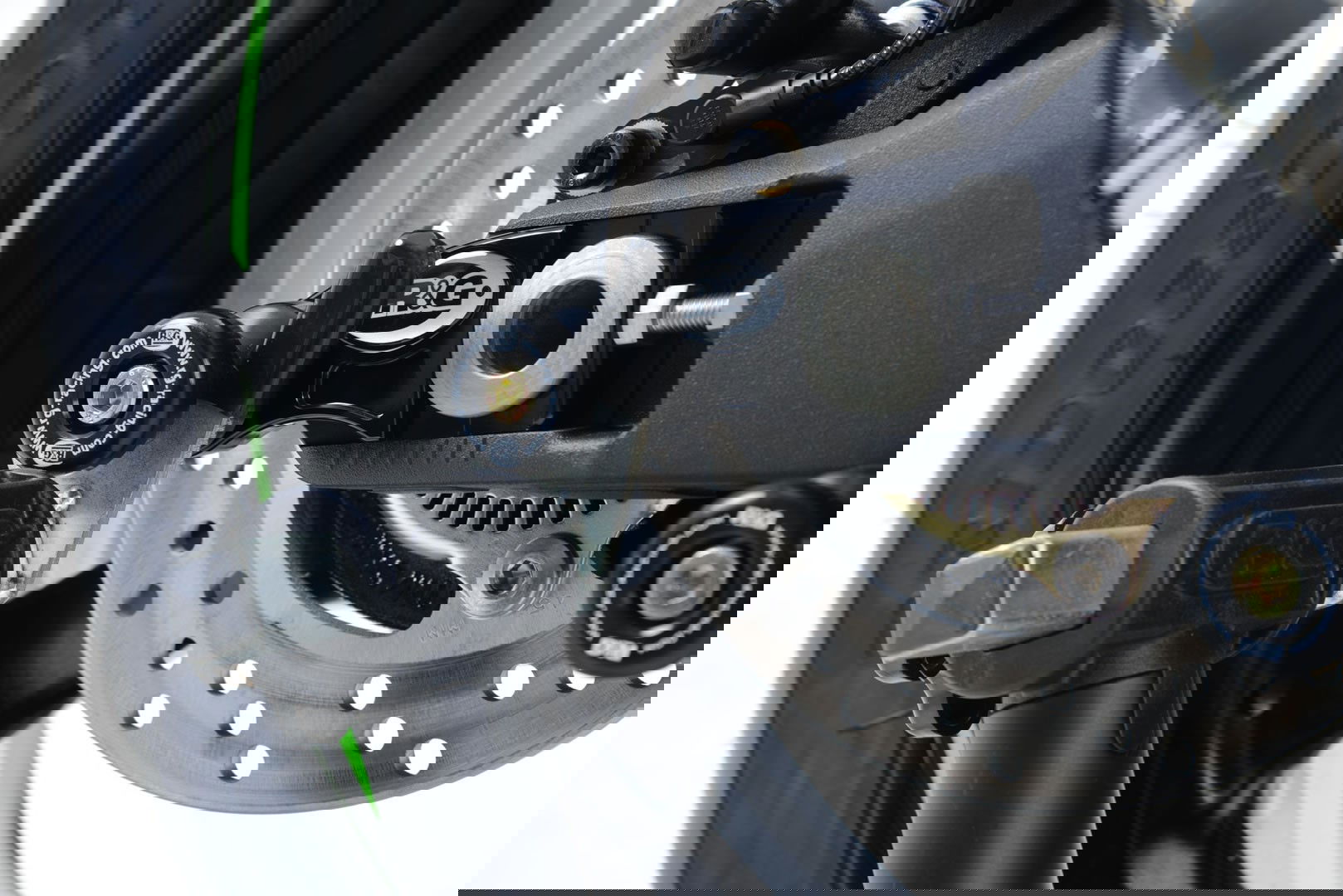 Nottolini Cavalletto Posteriore Tipo Offset Per Kawasaki ZX10 R 16 15393 Rg CR0054BK - Endurrad