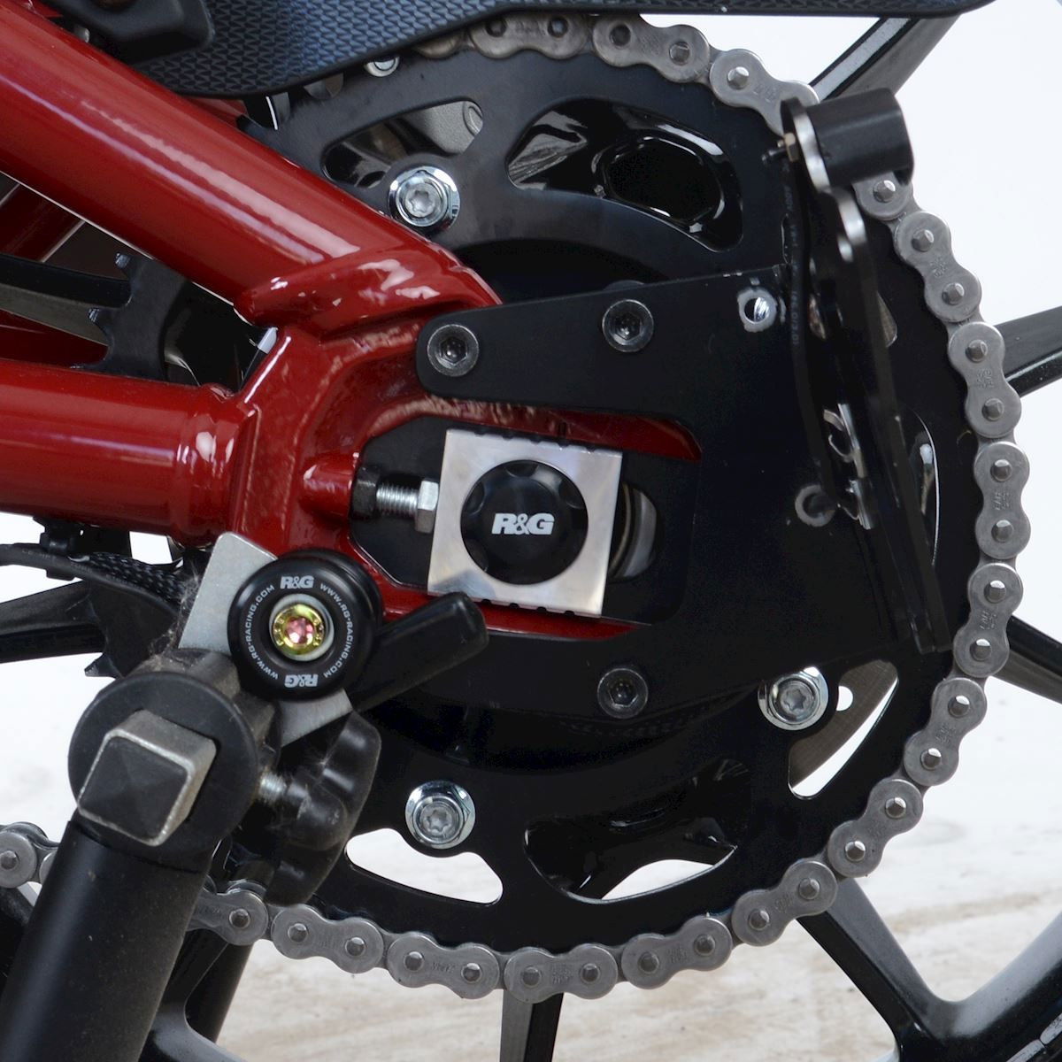 Piastra Chiusura Asse Posteriore Sx Indian FTR1200 S 19 71157 - Endurrad