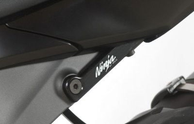 Placchette Copri Fori Poggiapiedi Posteriori Lato Sinistro Kawasaki ZX6 R 2009 70245 - Endurrad