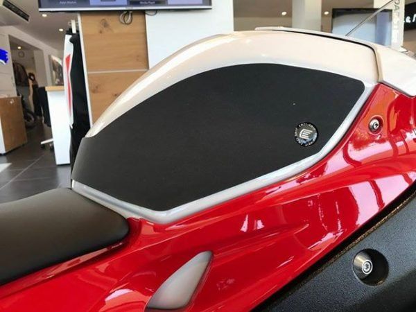 Adesivo antiscivolo serbatoio avvolgente BMW S 1000 R / S 1000 RR 2015-2020