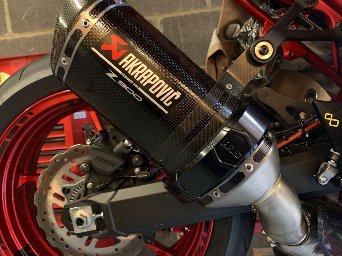 Protezione Silenziatore Ovale Tipo Supermoto Colore Nero 5211 Rg EP0005BK - ENDURRAD