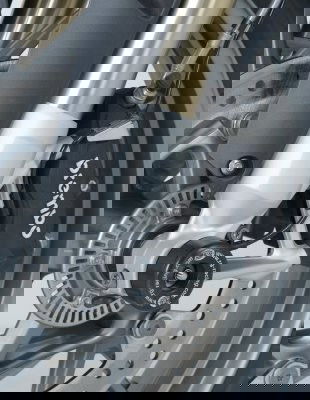 Protezioni Perno Forcella Anteriore Bmw R1200GS 13 R1200GS Adventure 13 R1200RT Lc 14 R1250GS 18 R1250RT 19 10412 Rg FP0140BK - Endurrad