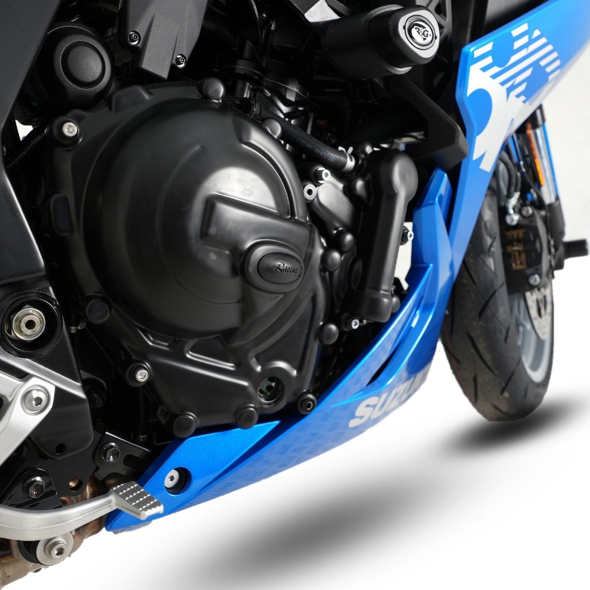 R G Racing Protezione Carter Frizione Lato Destro Suzuki Gsx 8S 24 Gsx 8R 24 V Strom 800 De Re 23 92551 Rg ECC0385R - ENDURRAD