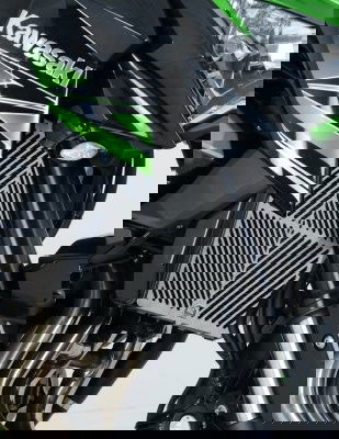 retina prot.radiatore acciaio inossidabile, KAWASAKI Z750 '07- / Z750R / Z800 / Z1000 '10- / Z1000R '17- / Ninja 1000SX '20- / Z