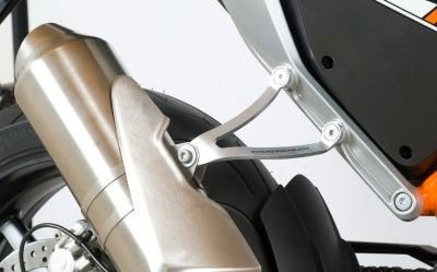 Staffa Supporto Scarico - Ktm 690 Duke '12 / 690 Duke R '13 - (Colore Argento) - ENDURRAD