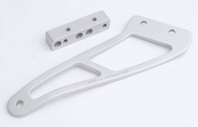 Staffa Supporto Scarico Yamaha Yzf R6 03 05 Color Alluminio 5177 Rg EH0030SI - Endurrad