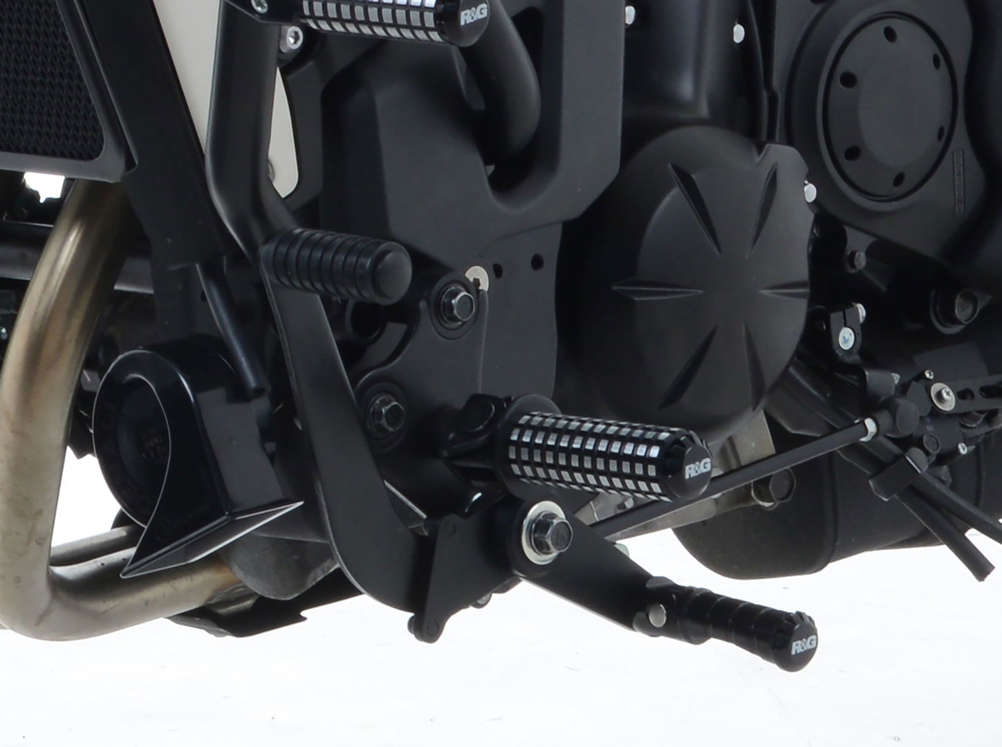 Staffe Avanzamento Arretramento Pedana Cp Kawasaki Vulcan S 15 Vulcan Cafe 18 13125 Rg AFC0001BK - Endurrad