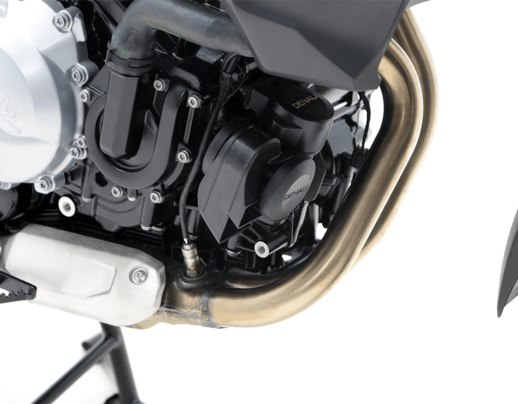 Supporto per clacson SoundBomb DENALI montato sulla BMW F 850 GS – vista 2