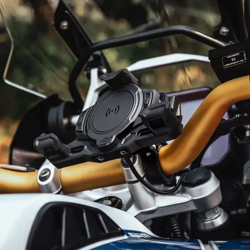 Loboo PH02 motorcycle smartphone mount - Endurrad.com
