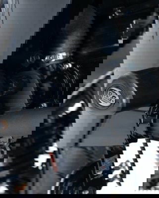 Tamponi paratelaio tipo Aero no-cut Sliders telaio - WK / CF Moto 650i