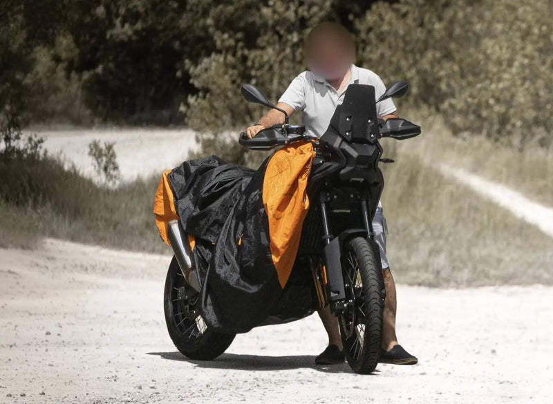 BMW F 600 GS: cosa è vero sulla nuova GS media, dal prototipo con il 21" all'uscita attesa nel 2028