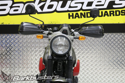 Royal Enfield Scram 411 con paramani Barkbusters STORM montati sul kit BHG-104