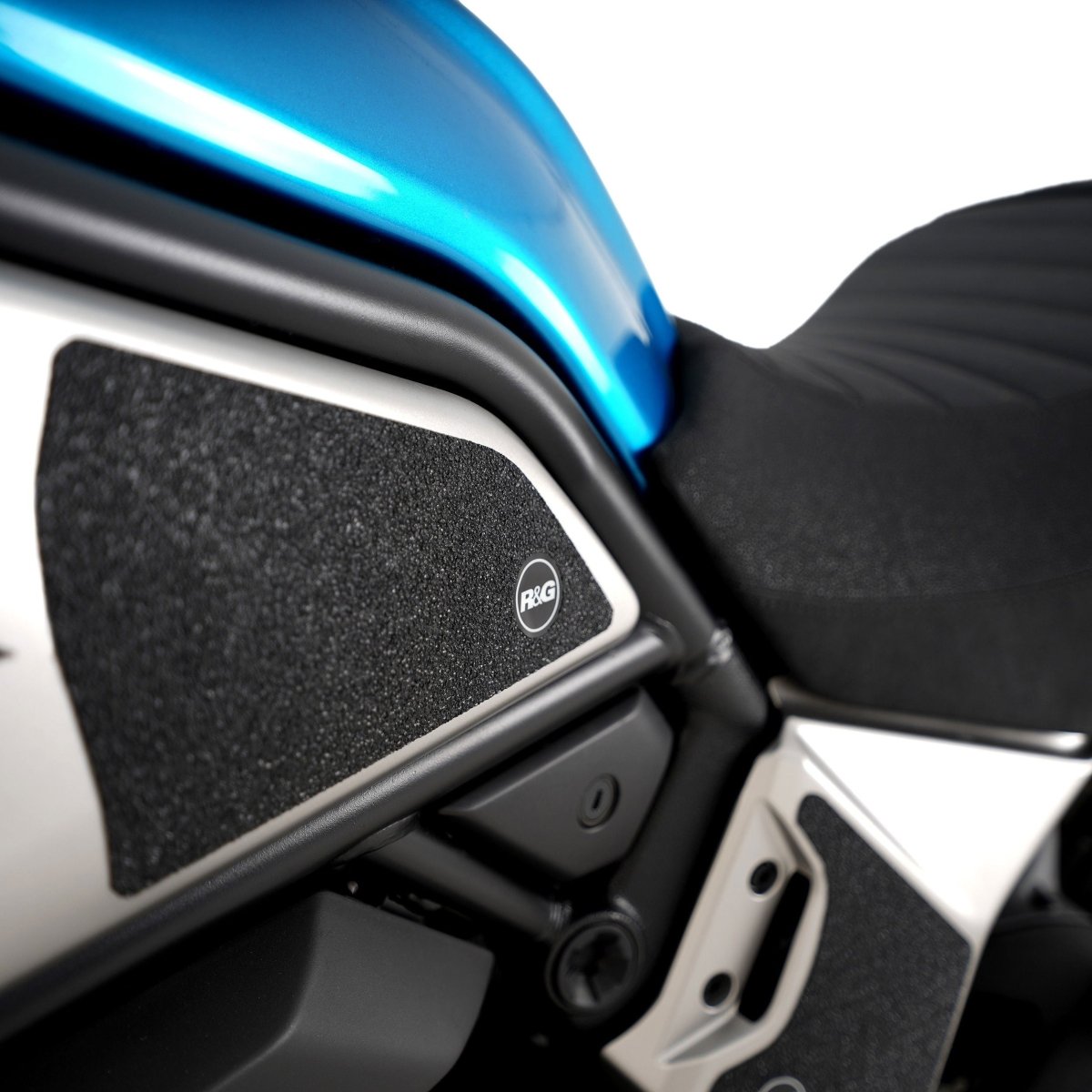 Adesivi anti - scivolo serbatoio (2pz) CFM | RG - EZRG2801 - 48106 - ENDURRAD