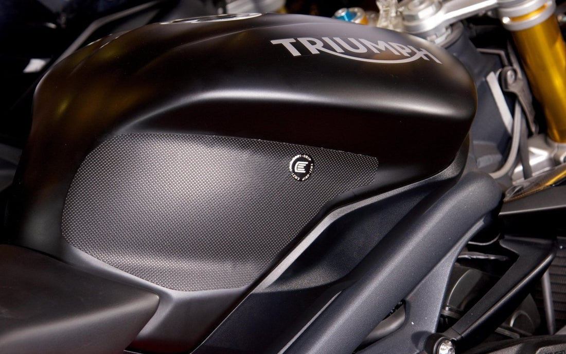 Adesivi antiscivolo serbatoio Triumph Daytona 675 / Street Triple 675 / Street Triple 765 2013-2022 – foto 2