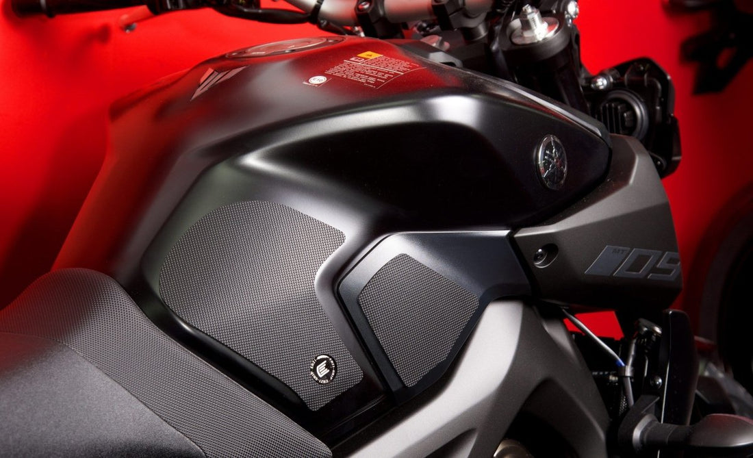 Adesivi antiscivolo serbatoio Yamaha MT-09 2013-2020 – foto 2