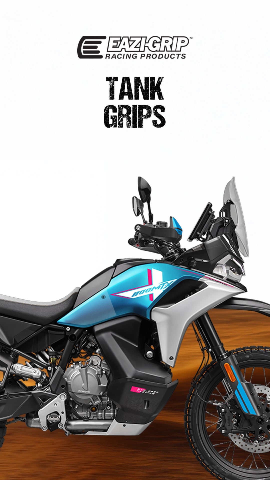 Adesivi serbatoio montati su CFMOTO 800MT-X 2025