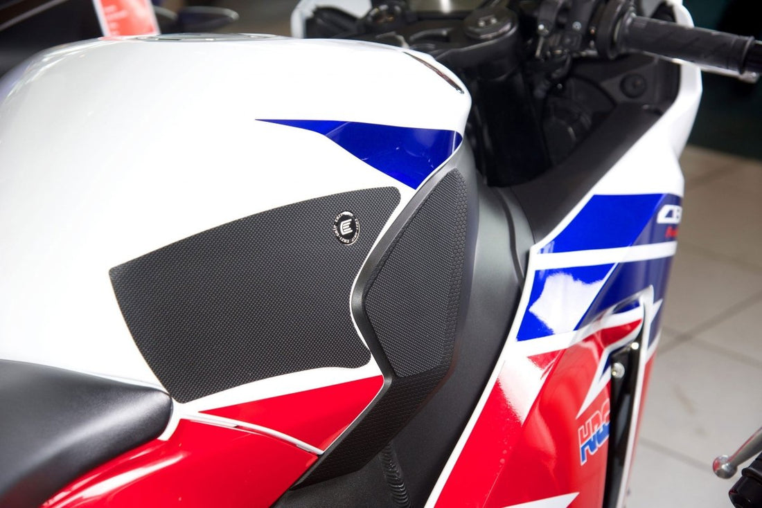 Adesivi antiscivolo serbatoio Honda CBR1000RR 2012-2016 versione racing – foto 2