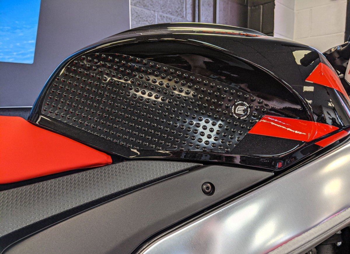 Adesivi serbatoio per Aprilia RSV 4 / TUONO V4 2021 - ENDURRAD