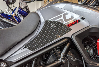 Adesivi serbatoio per Triumph Tiger 850 Sport 2021 - ENDURRAD