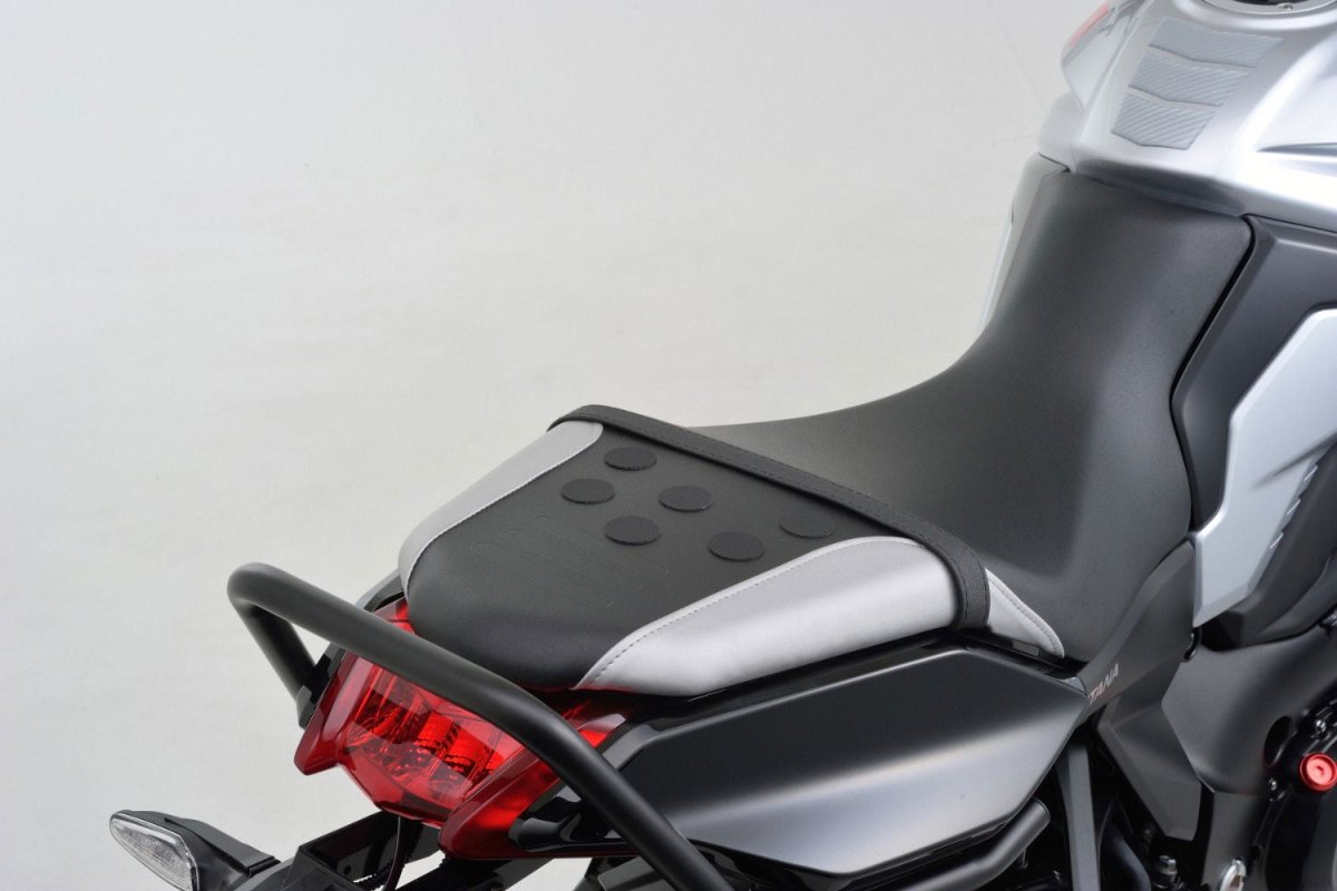 Adesivo antiscivolo per sella moto | 1739A - 39262 - ENDURRAD