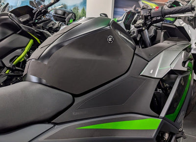 Adesivo serbatoio moto EAZI - GRIP unico KAWASAKI NINJA 500 / Z 500 2024+ - ENDURRAD