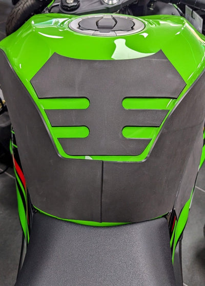 Adesivo serbatoio moto EAZI - GRIP unico KAWASAKI ZX - 6R 2019 - 2025 - ENDURRAD