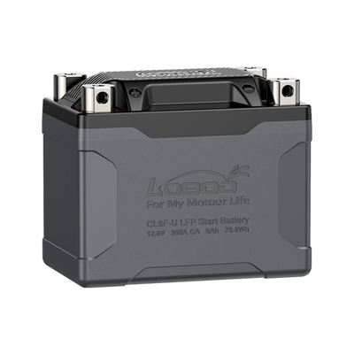 Batteria al litio LOBOO CL6F-U LiFePO4 da 6 Ah e 300 A, vista frontale