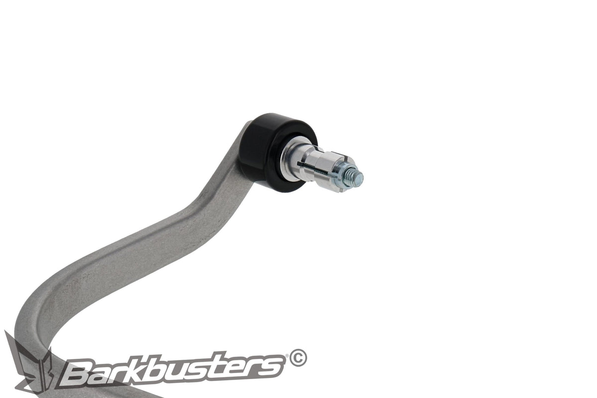 Dettaglio dell'attacco all'estremita del manubrio con contrappeso Barkbusters del kit BHG-086