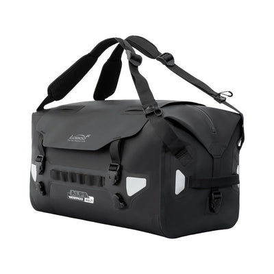 Borsa LOBOO ALPS 46 L usata come borsone a mano, con tracolla regolabile agganciata