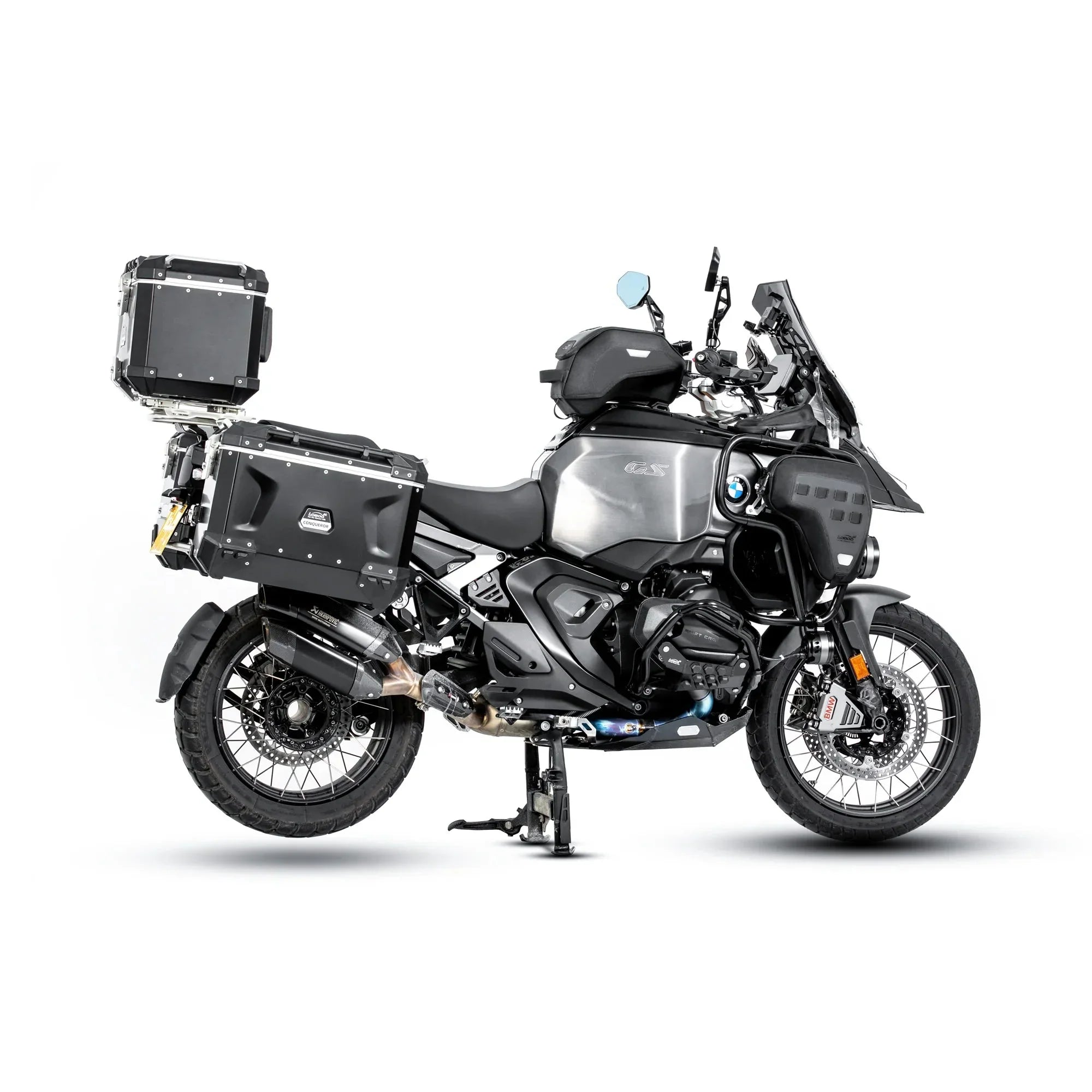 BMW R1300GS Adventure allestita con LOBOO BTB13BK, valigie e bauletto