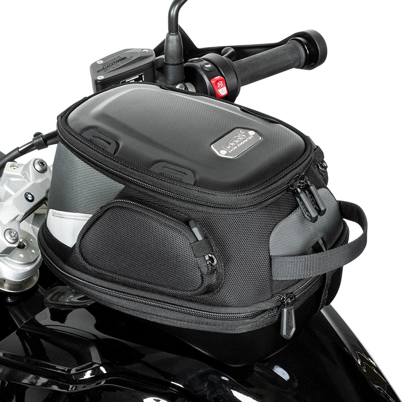 Borsa serbatoio LOBOO BTB15 su BMW, vista di tre quarti