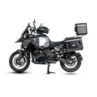 BMW R 1300 GS allestita con borsa serbatoio LOBOO BTB20BK e valigie in alluminio