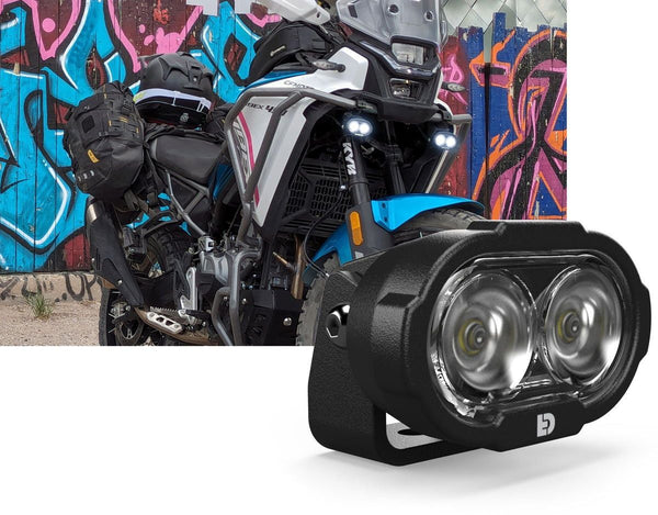 Coppia faretti LED moto compatti fascio visibilità 3.400 lumen DL2