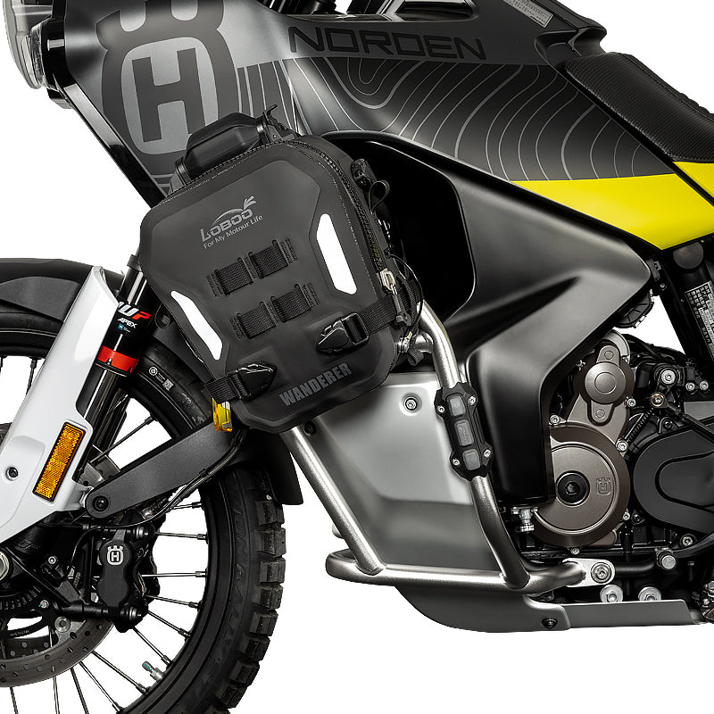 Borsa da crash bar montata sulla barra LOBOO CHG901 argento della Husqvarna Norden 901