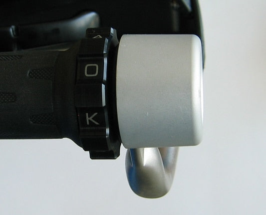 Cruise control Kaoko CCF900 montato sul manubrio destro BMW