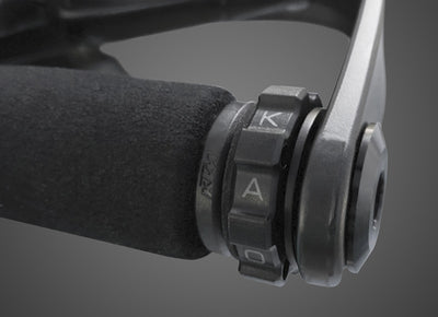 Cruise control Kaoko KTM106 montato su KTM 390 Adventure