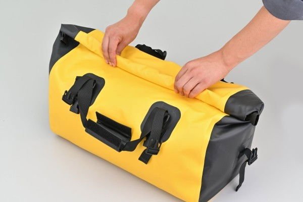 Daytona Borsa da Sella HenlyBegins 40L DH - 722 - Resistente all’Acqua, Nero Grigio Giallo - ENDURRAD