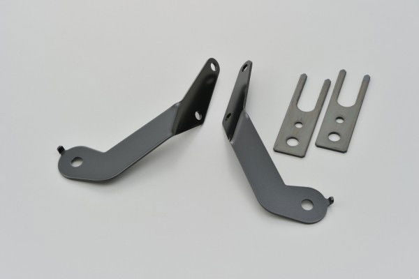 Daytona Kit di Attacchi per Cupolino Meter Visor per Kawasaki W800 (2011-2016) - Eleganza e Robustezza