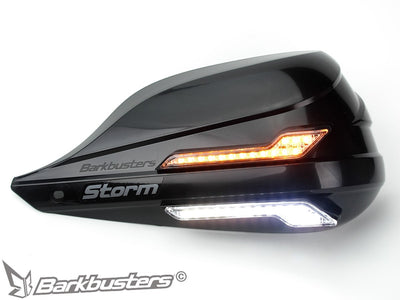 Freccia a LED ambra Barkbusters LED-001 su plastica STORM, abbinata alla luce bianca LED-002
